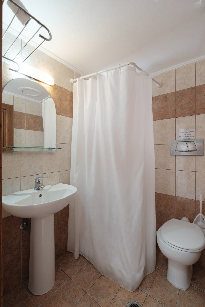 Tiara Holidays - Paradise Hotel Apartments Sidari - Standard Studio - bathroom
